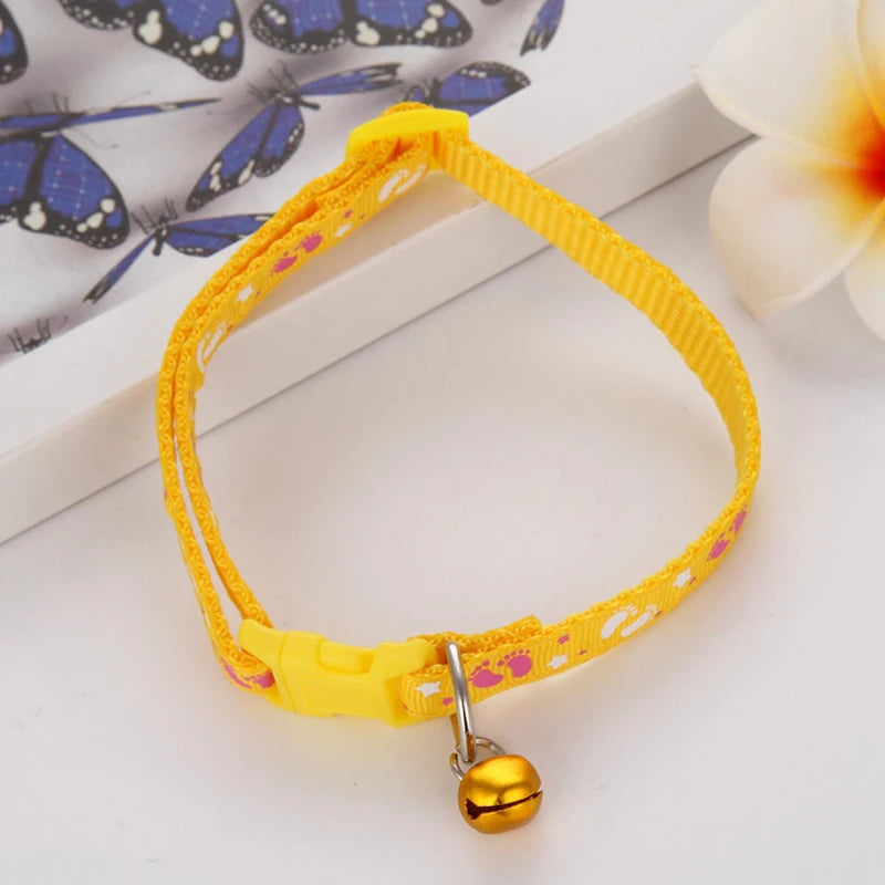 Adjustable Nylon Pet Collar with Bell – 19–32 cm Quick-Release Safety Collar for Dogs