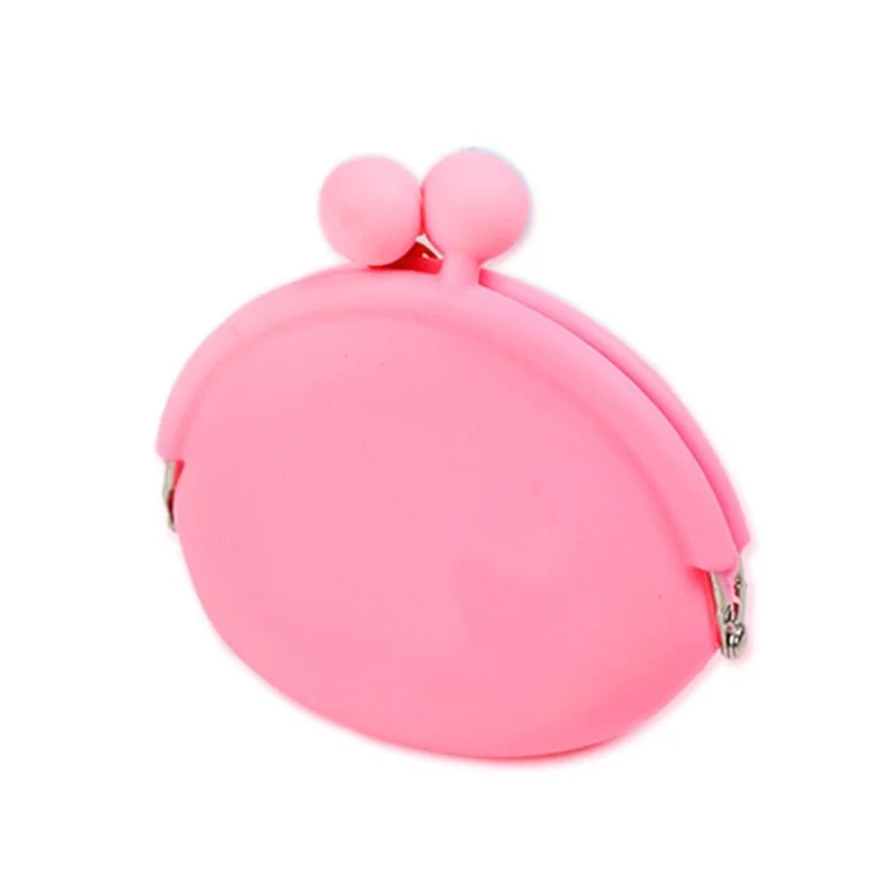 Mini Silicone Dog Treat Pouch – Clip-On Snack Bag for Training & Walks