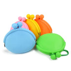 Mini Silicone Dog Treat Pouch – Clip-On Snack Bag for Training & Walks