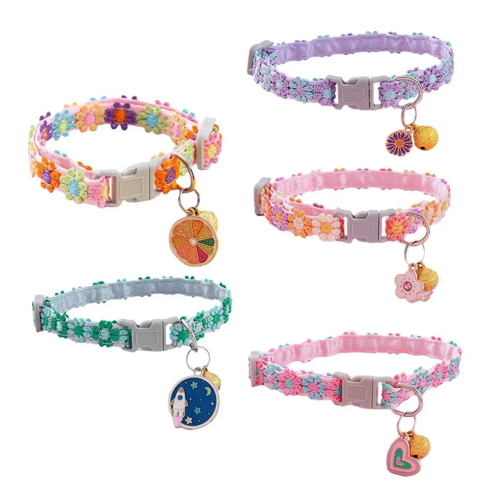 Colorful Lace Flower Dog Collar with Bell – Adjustable 20–30cm