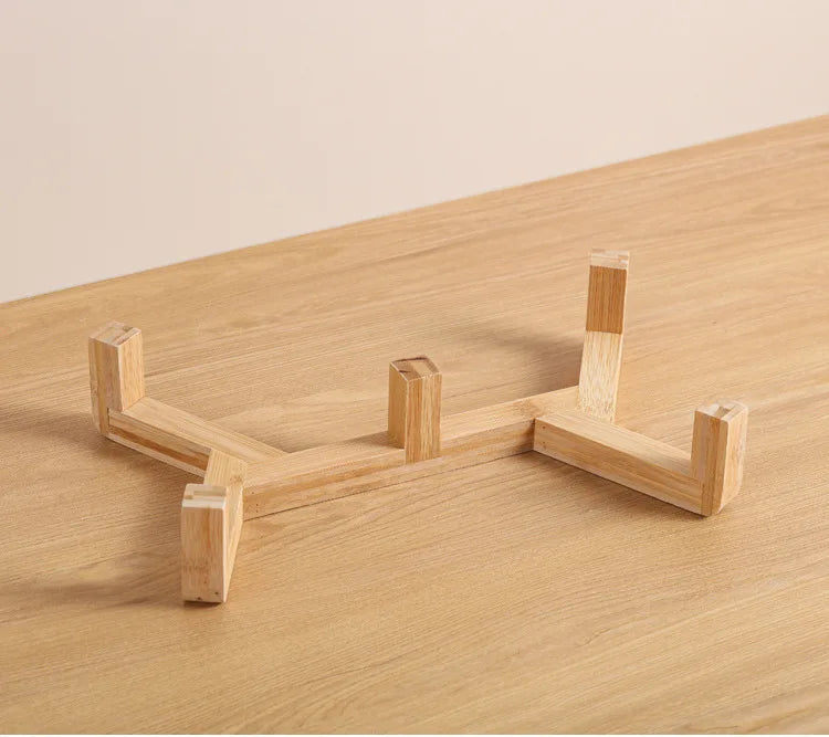 Elevated Ceramic Dog Bowl – Minimalist Bamboo Stand Feeder