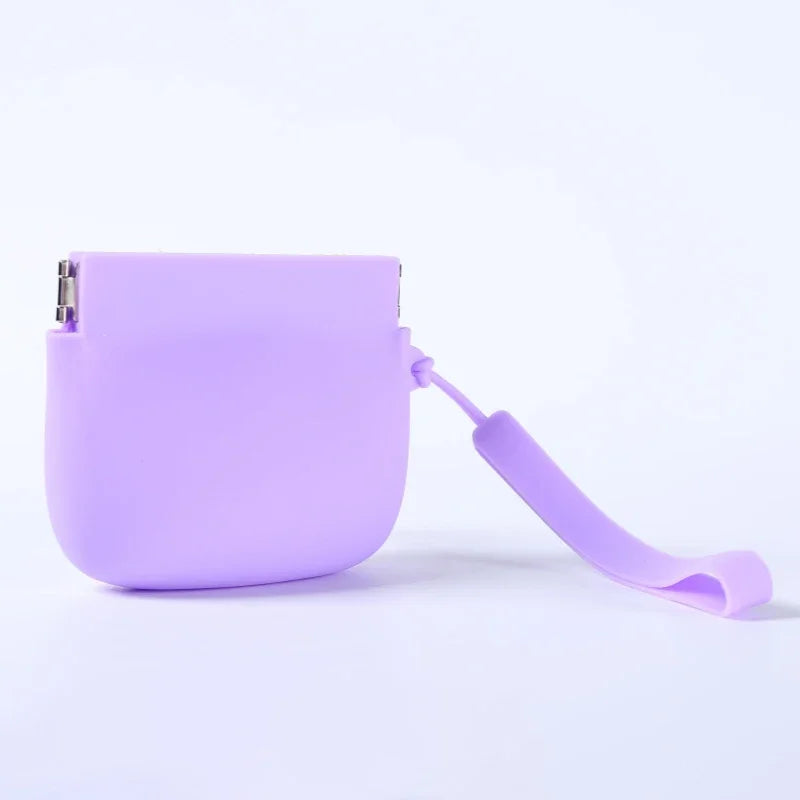 Silicone Dog Treat Pouch – Waterproof Portable Snack Bag with Secure Lock