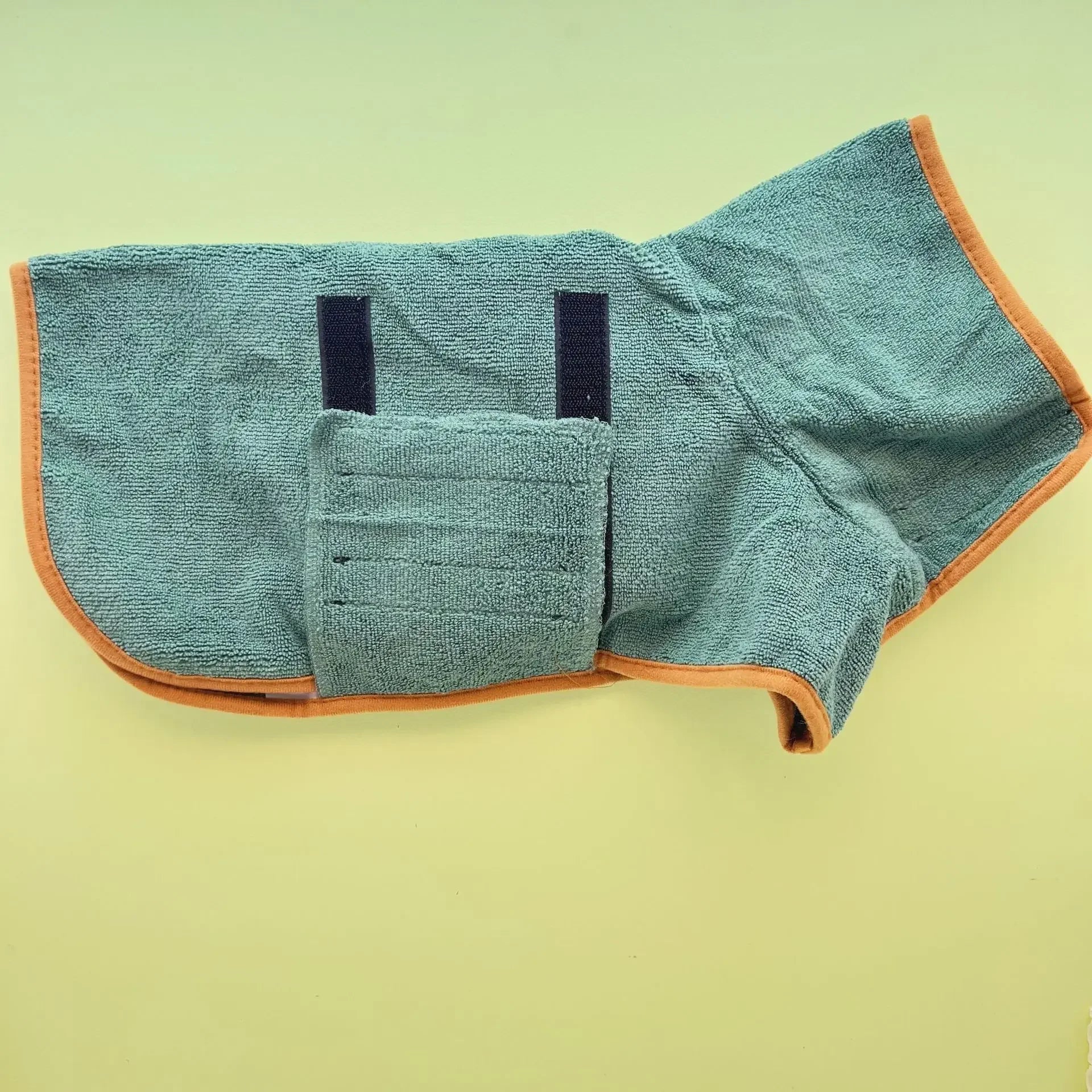 Pet Bath Towel & Bathrobe for Dogs – Absorbent Quick-Dry Wrap