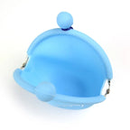 Mini Silicone Dog Treat Pouch – Clip-On Snack Bag for Training & Walks